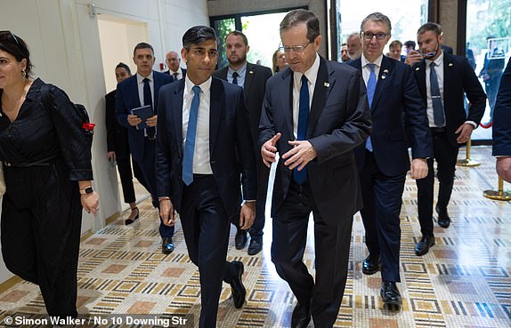 19/10/2023. Jerusalem, Israel. The Prime Minister Rishi Sunak meets the President of Israel Isaac Herzog. Picture by Simon Walker / No 10 Downing Street