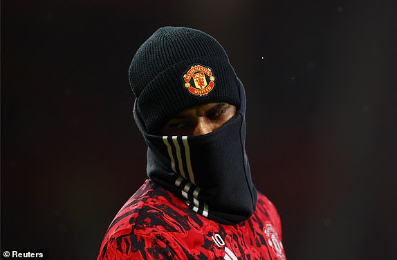 Soccer Football - Premier League - Manchester United v AFC Bournemouth - Old Trafford, Manchester, Britain - December 9, 2023 Manchester United's Marcus Rashford during the warm up before the match REUTERS/Molly Darlington NO USE WITH UNAUTHORIZED AUDIO, VIDEO, DATA, FIXTURE LISTS, CLUB/LEAGUE LOGOS OR 'LIVE' SERVICES. ONLINE IN-MATCH USE LIMITED TO 45 IMAGES, NO VIDEO EMULATION. NO USE IN BETTING, GAMES OR SINGLE CLUB/LEAGUE/PLAYER PUBLICATIONS.