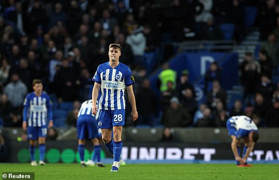 Soccer Football - Premier League - Brighton & Hove Albion v Burnley - The American Express Community Stadium, Brighton, Britain - December 9, 2023 Brighton & Hove Albion's Evan Ferguson looks dejected after Burnley's Wilson Odobert scores their first goal REUTERS/Isabel Infantes NO USE WITH UNAUTHORIZED AUDIO, VIDEO, DATA, FIXTURE LISTS, CLUB/LEAGUE LOGOS OR 'LIVE' SERVICES. ONLINE IN-MATCH USE LIMITED TO 45 IMAGES, NO VIDEO EMULATION. NO USE IN BETTING, GAMES OR SINGLE CLUB/LEAGUE/PLAYER PUBLICATIONS.