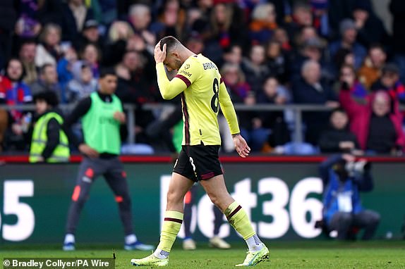 Burnley's Josh Brownhill walks after being shown a red card during the Premier League match at Selhurst Park, London. Picture date: Saturday February 24, 2024. PA Photo. See PA story SOCCER Palace. Photo credit should read: Bradley Collyer/PA Wire.RESTRICTIONS: EDITORIAL USE ONLY No use with unauthorised audio, video, data, fixture lists, club/league logos or "live" services. Online in-match use limited to 120 images, no video emulation. No use in betting, games or single club/league/player publications.