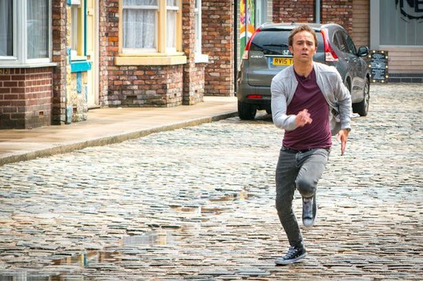 Coronation Street fans break down in tears and 'inconsolable' over tragic reminder