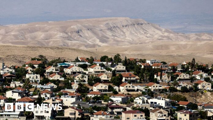 130279792_kedar_reuters.jpg