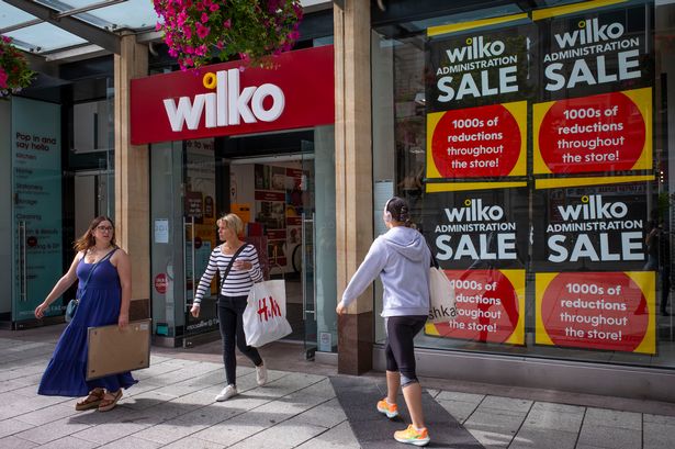 Wilko bidder given 5pm deadline to prove they can save all 400 stores and 12,5000 jobs Wilko bidder given 5pm deadline to prove they can save all 400 stores and 12,5000 jobs