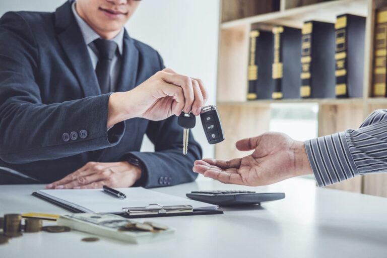 How to get the best car insurance deal – experts weigh in