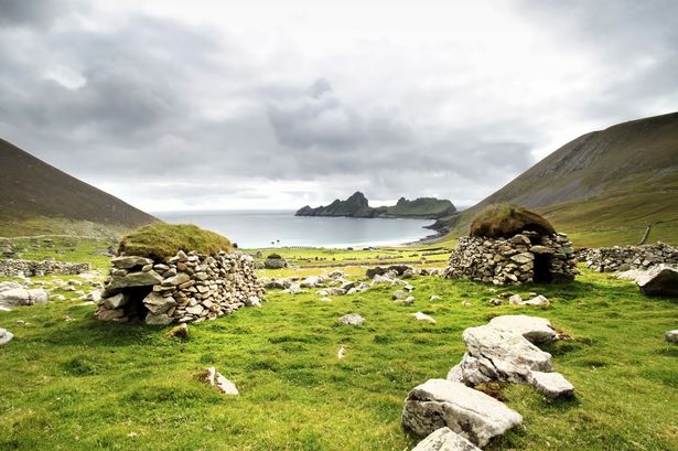 UK's 'ghost island' deserted for 90 years – but planes keep crashing there UK's 'ghost island' deserted for 90 years – but planes keep crashing there