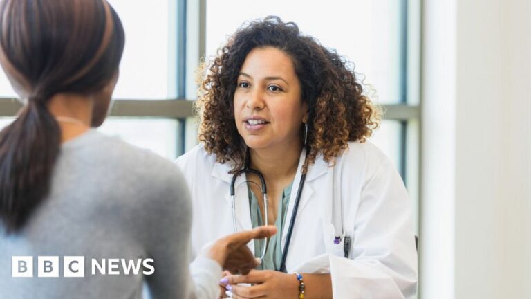 Women should get NHS menopause checks at 40 – MPs