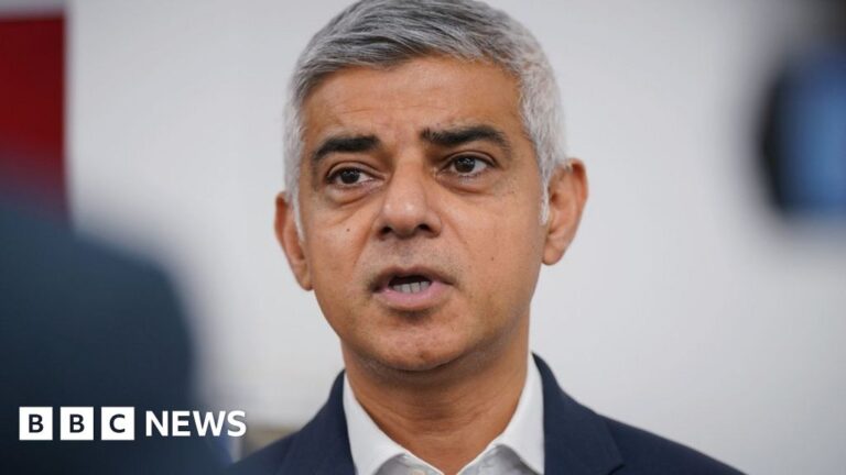 Gaza war: Sadiq Khan breaks with Starmer by urging ceasefire