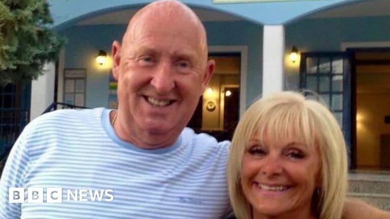 Egypt holiday couple died after room sprayed for bedbugs, inquest rules Egypt holiday couple died after room sprayed for bedbugs, inquest rules