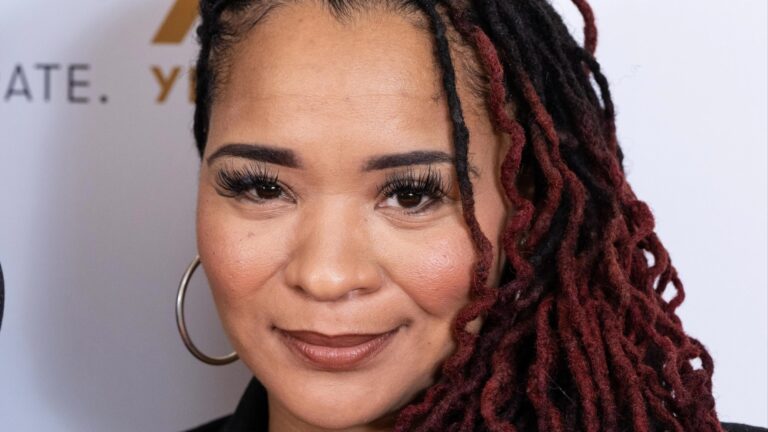 Gogglebox legend issued urgent warning by fans after they spot ‘dangerous detail’ in birthday pic Gogglebox legend issued urgent warning by fans after they spot ‘dangerous detail’ in birthday pic