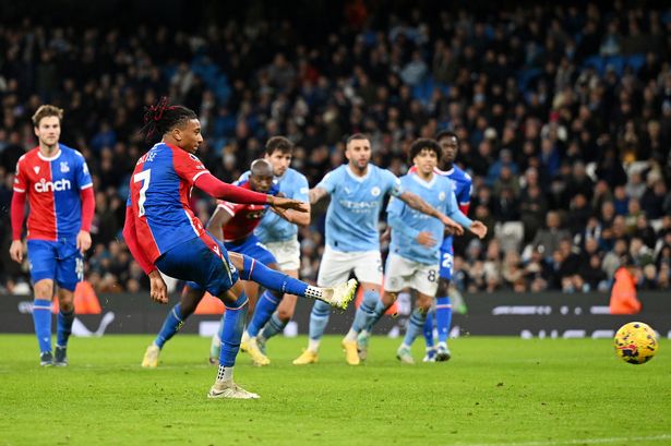 Man City implode to hand Arsenal and Liverpool FC Premier League advantage