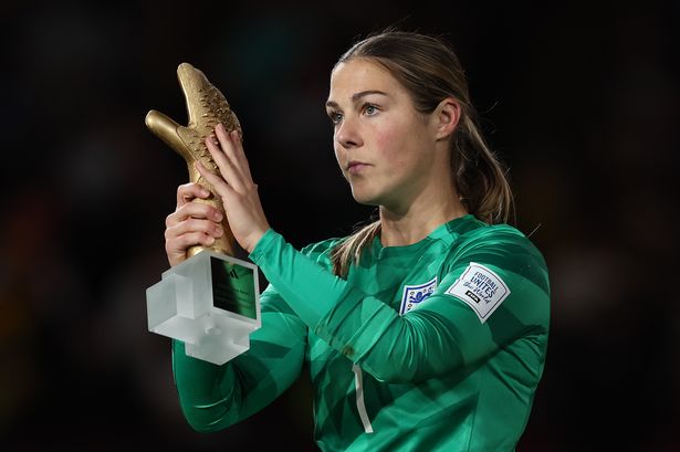 Mary Earps: World Cup shirt row, Nike's U-turn and England star's "injustice" comments