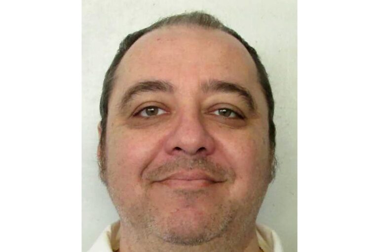 Alabama death row inmate Kenneth Smith faces execution today as lawyers make final efforts to save him