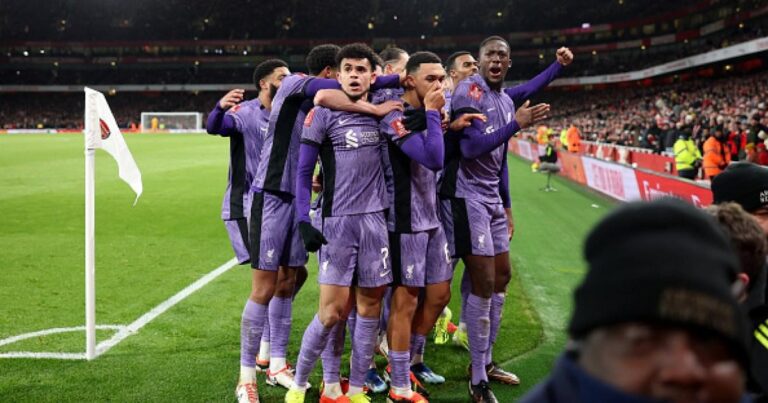 Arsenal left to rue missed chances as Liverpool send Gunners crashing out of the FA Cup with late smash and grab | Football Arsenal left to rue missed chances as Liverpool send Gunners crashing out of the FA Cup with late smash and grab | Football