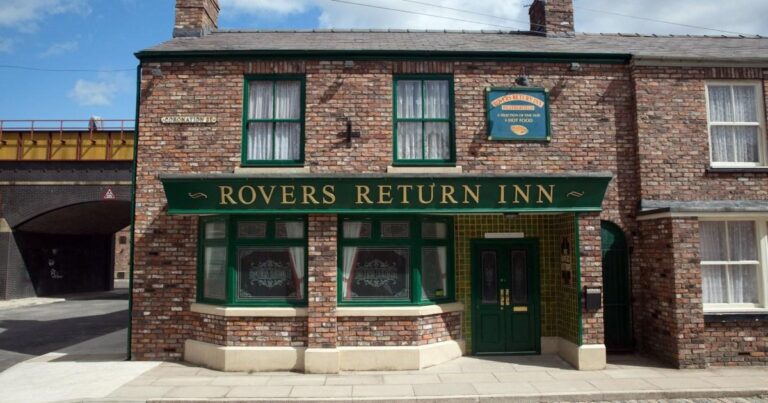 Coronation Street spoilers: Evil teen vows to kill local child | Soaps Coronation Street spoilers: Evil teen vows to kill local child | Soaps