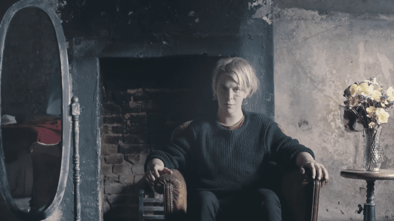 Tom Odell on mental health and social media – Channel 4 News Tom Odell on mental health and social media – Channel 4 News
