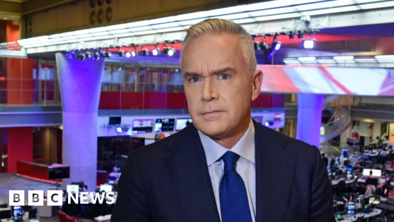 BBC apologises over handling of Huw Edwards complaint