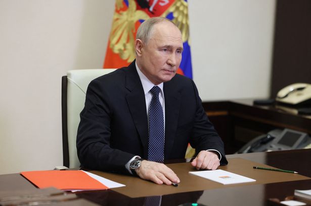Vladimir Putin has nearly 88% of vote in early Russian election returns