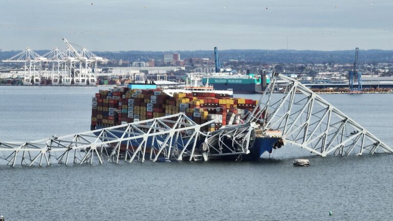 Maryland governor holds press conference following Baltimore bridge collapse