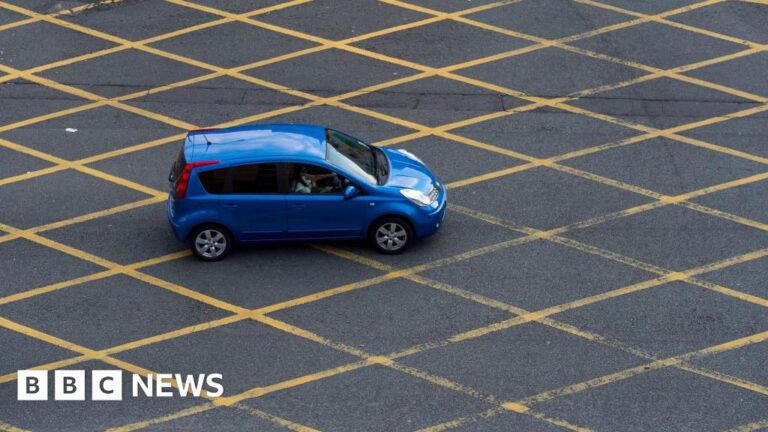 Yellow box junctions in Cardiff and London too big, says RAC