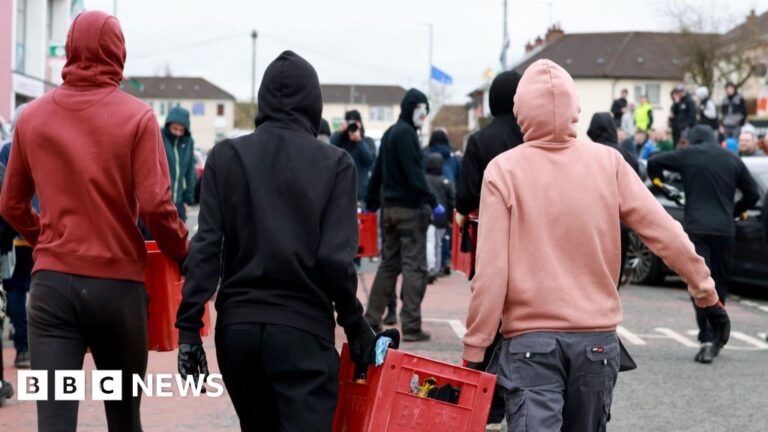 Derry march: Politicians condemn disorder after Creggan parade